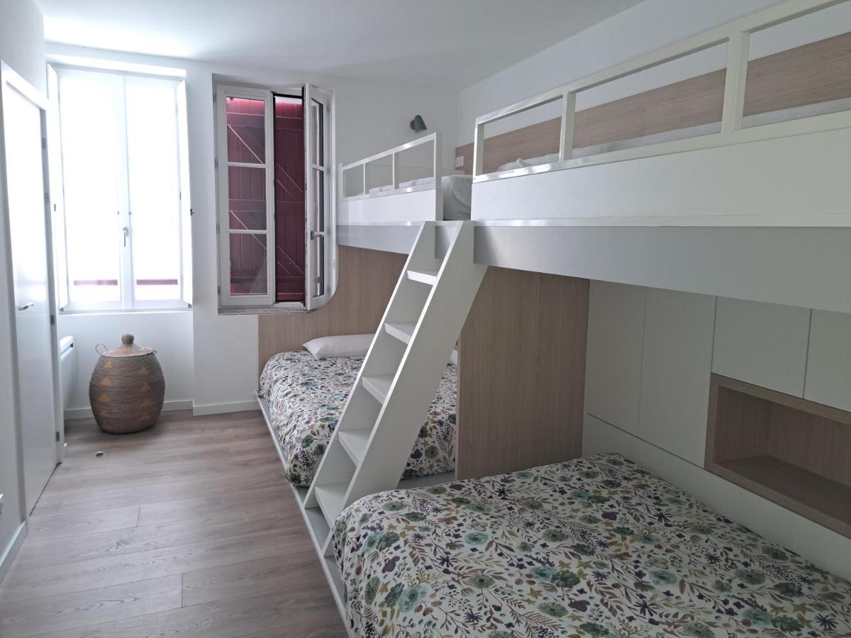 Superbe Appartement T3 Au Centre Plage .Parking Hendaye Zewnętrze zdjęcie