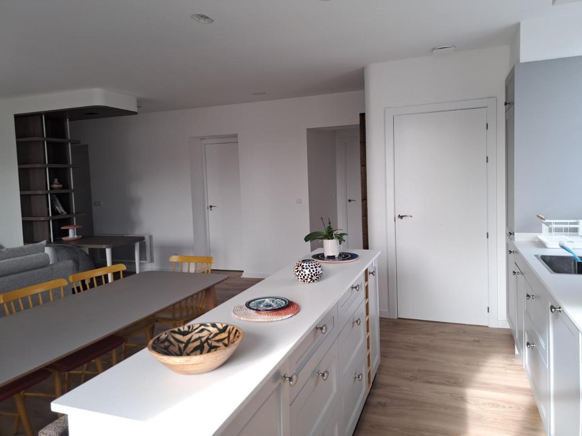 Superbe Appartement T3 Au Centre Plage .Parking Hendaye Zewnętrze zdjęcie
